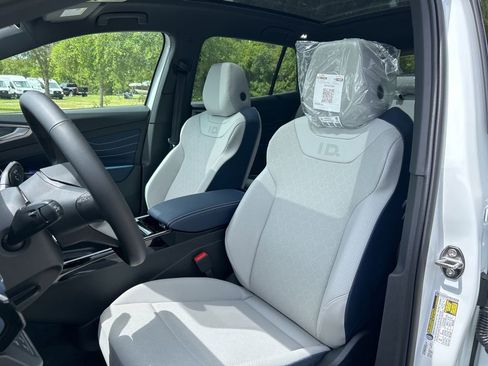New 2026 Volkswagen ID.4 Pro S AWD/4WD image 21