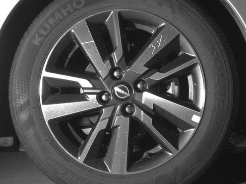 Used 2025 Nissan Versa SV image 13