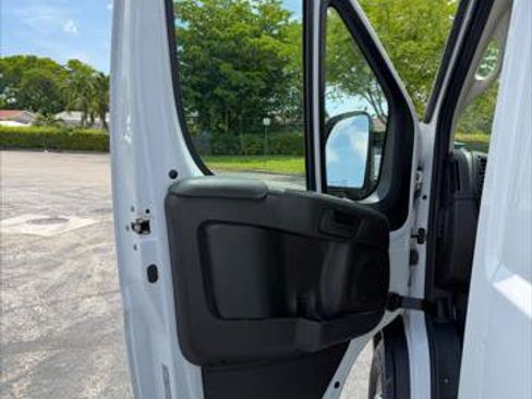 Used 2023 RAM ProMaster 2500 FWD image 22
