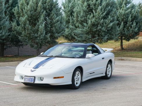 Used 1994 Pontiac Firebird Coupe RWD image 16