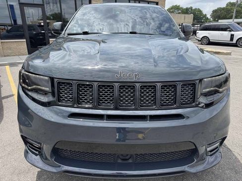 Used 2017 Jeep Grand Cherokee SRT AWD/4WD image 2