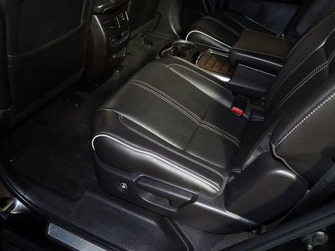 Used 2017 Acura MDX SH-AWD w/ Advance Package image 29