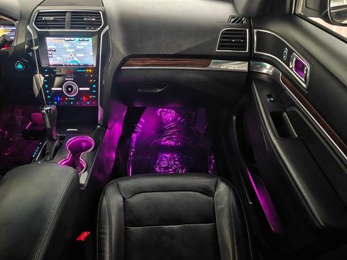 Used 2016 Ford Explorer Limited image 65