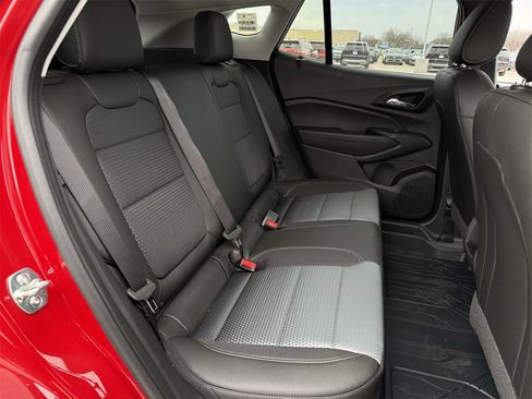 New 2026 Chevrolet Trax LT w/ Driver Confidence Package image 25