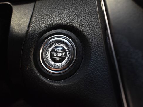 Used 2022 Mercedes-Benz GLC 300 4MATIC w/ AMG Line image 29