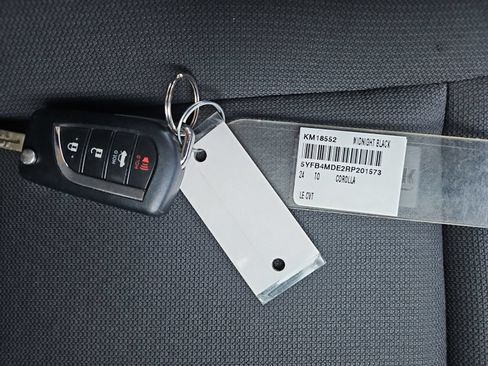 Used 2024 Toyota Corolla LE FWD image 21