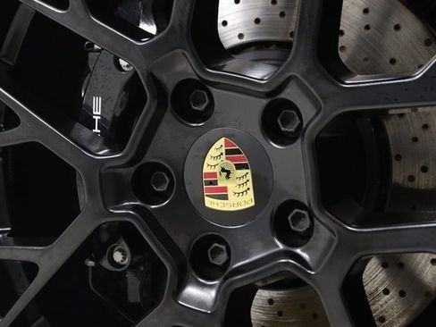 Used 2024 Porsche 911 Targa 4S image 30