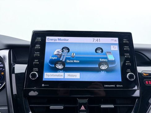 Used 2021 Toyota Camry LE w/ Audio Upgrade Package FWD image 8