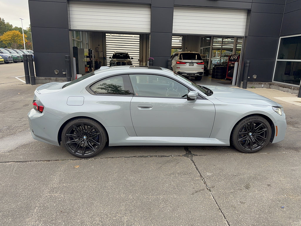 Used 2024 BMW M2 w/ Lighting Package RWD image 4