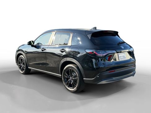 Certified 2026 Honda HR-V Sport image 3