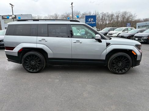 Used 2024 Hyundai Santa Fe Calligraphy image 8