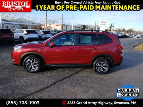 Used 2023 Subaru Forester Premium image 4