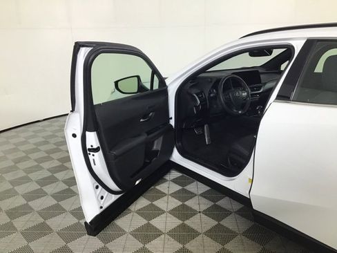 Used 2023 Lexus UX 250h F Sport image 10