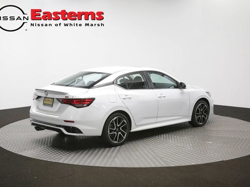 Used 2024 Nissan Sentra SR w/ SR Premium Package FWD image 41