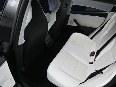 Used 2024 Tesla Model 3 Performance AWD/4WD image 22