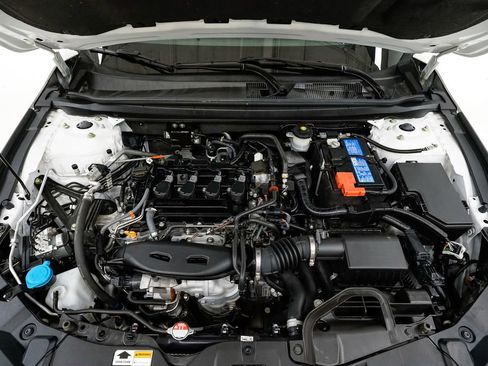 Used 2023 Honda Accord EX image 3