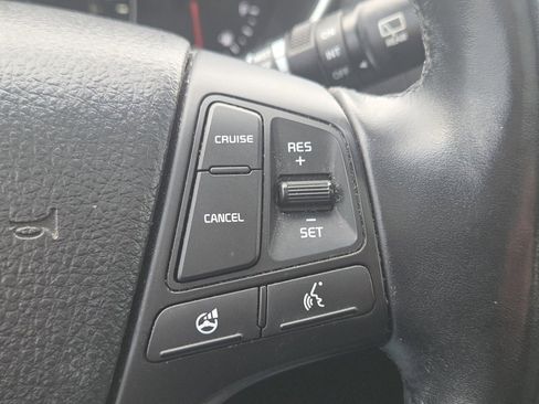 Used 2015 Kia Sorento SX image 13