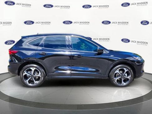 Certified 2023 Ford Escape ST-Line Select w/ Tech Pack #2 AWD/4WD image 6