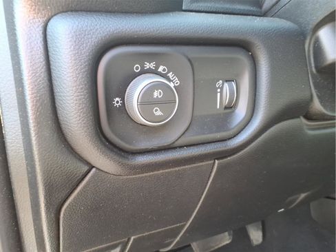 Used 2024 RAM 2500 Big Horn AWD/4WD image 16