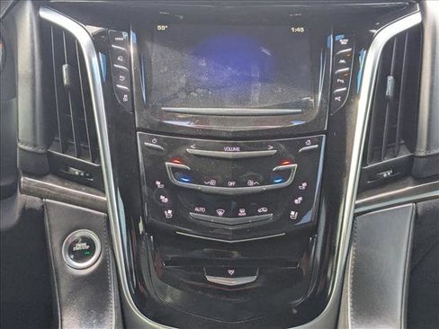 Used 2020 Cadillac Escalade Platinum image 15