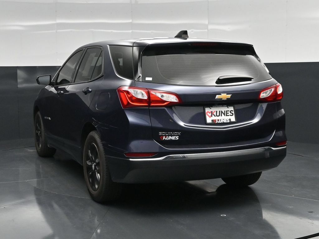 Used 2018 Chevrolet Equinox LS FWD image 10