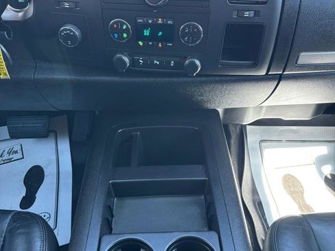 Used 2013 GMC Sierra 1500 SLE w/ Max Trailering Pack image 22