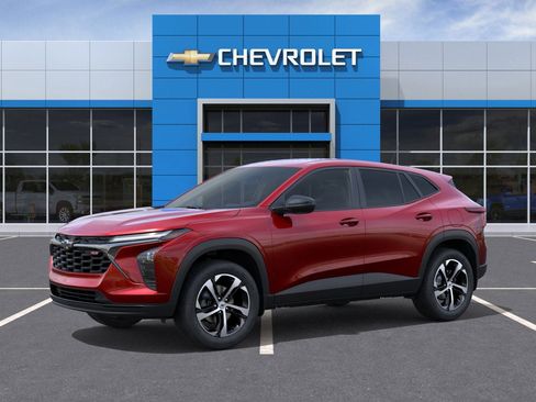 New 2026 Chevrolet Trax RS image 2
