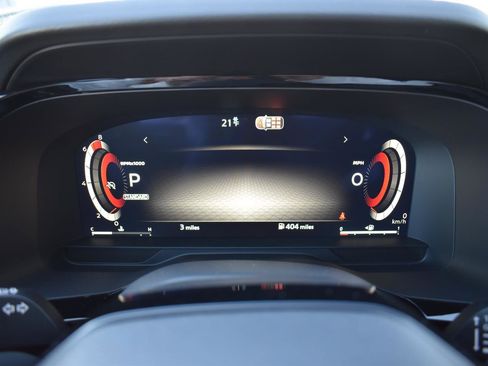 New 2026 Nissan Pathfinder SL image 26