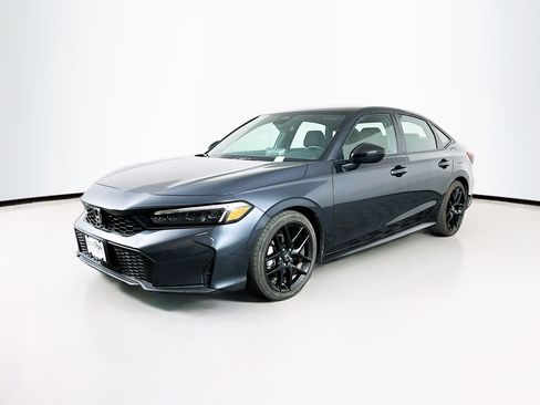 Used 2025 Honda Civic Sport image 3