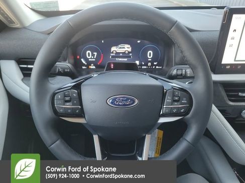 New 2026 Ford Explorer Platinum w/ LUX Leather Package AWD/4WD image 26