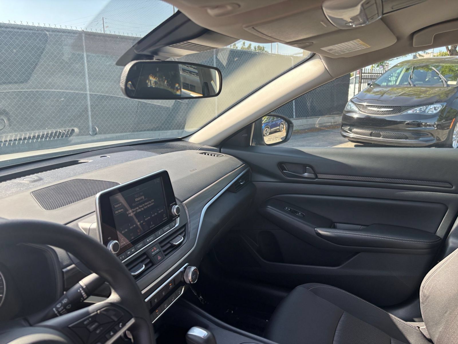 Used 2026 Nissan Altima 2.5 SV FWD image 34