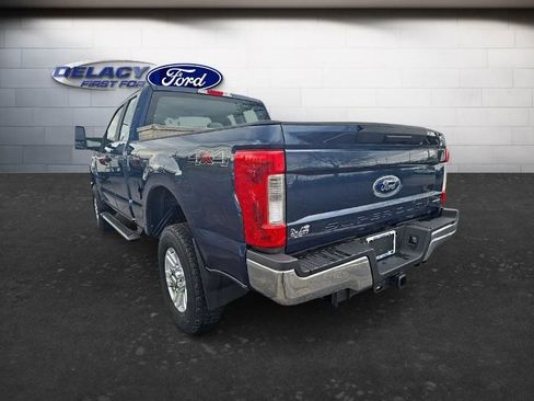 Used 2017 Ford F250 XL w/ STX Appearance Package AWD/4WD image 5