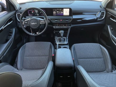 Used 2025 Kia Seltos S image 20