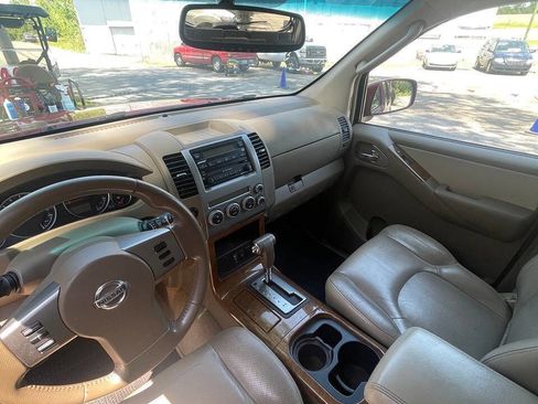 Used 2006 Nissan Pathfinder LE RWD image 7