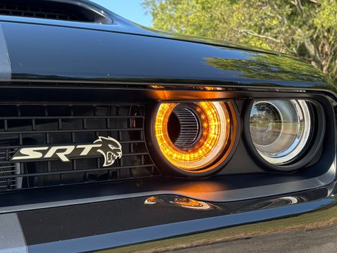 Used 2023 Dodge Challenger SRT Hellcat RWD image 18