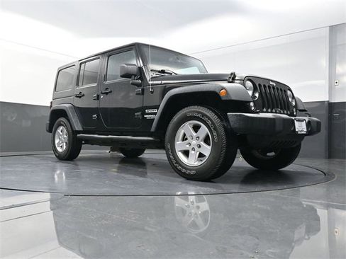 Used 2014 Jeep Wrangler Unlimited Sport w/ Quick Order Package 24S image 17