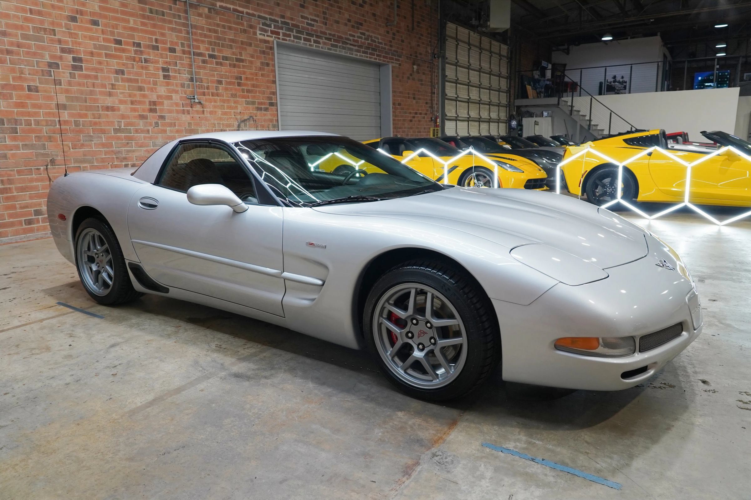 Used 2003 Chevrolet Corvette Z06 w/ Memory Package, 3 Drivers RWD image 2
