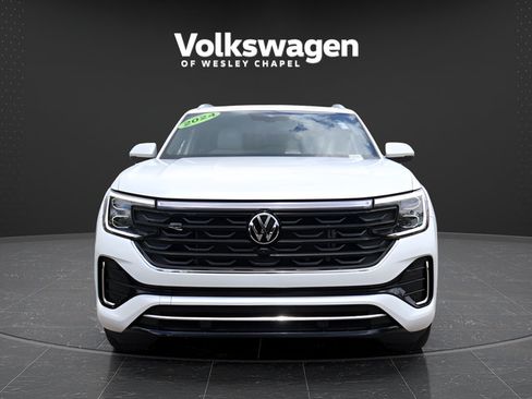 Certified 2024 Volkswagen Atlas Cross Sport SEL Premium R-Line AWD/4WD image 3