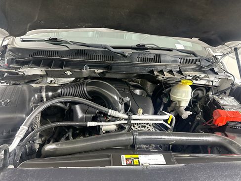 Used 2017 RAM 1500 Limited image 32