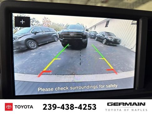 Used 2022 Ford Maverick XL image 14