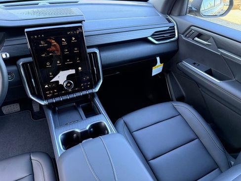 New 2026 GMC Acadia Elevation w/ Black Edition image 17