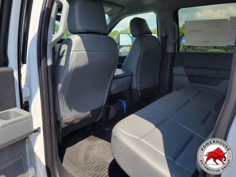 New 2026 Ford F450 XL w/ XL Chrome Package RWD image 14