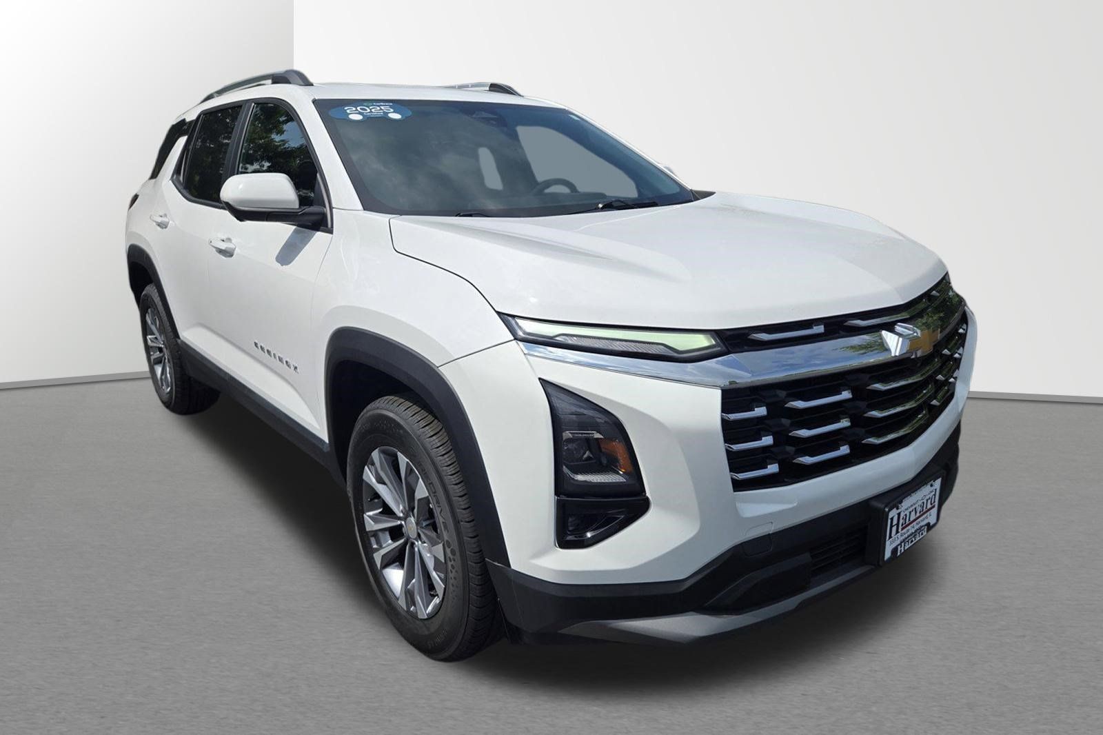 Used 2025 Chevrolet Equinox LT w/ Convenience Package II AWD/4WD image 1