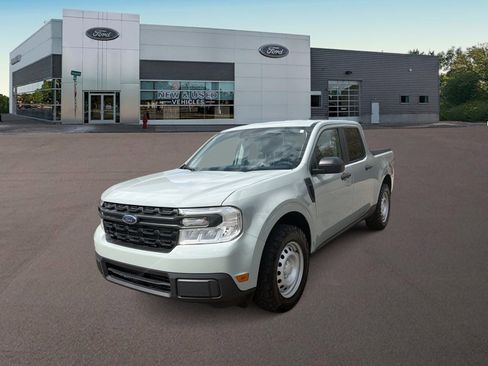 Used 2022 Ford Maverick XL w/ Equipment Group 100A Standard AWD/4WD image 5