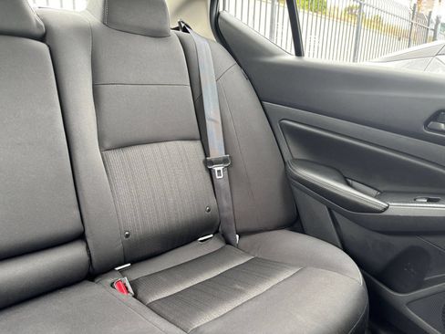 Used 2025 Nissan Altima 2.5 SV FWD image 37