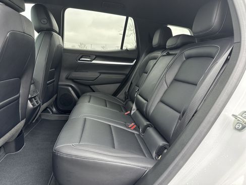 Used 2026 GMC Terrain Elevation w/ Elevation Premium Package image 29