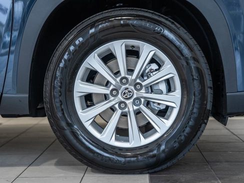 New 2026 Toyota Grand Highlander XLE image 15