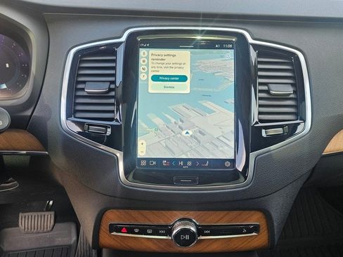 Certified 2024 Volvo XC90 B5 Plus w/ Protection Package Premier image 24