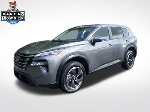 Used 2024 Nissan Rogue SV FWD image 5