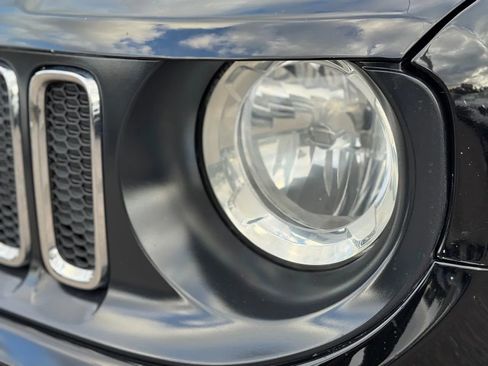 Used 2016 Jeep Renegade Sport w/ Power & Air Group image 22